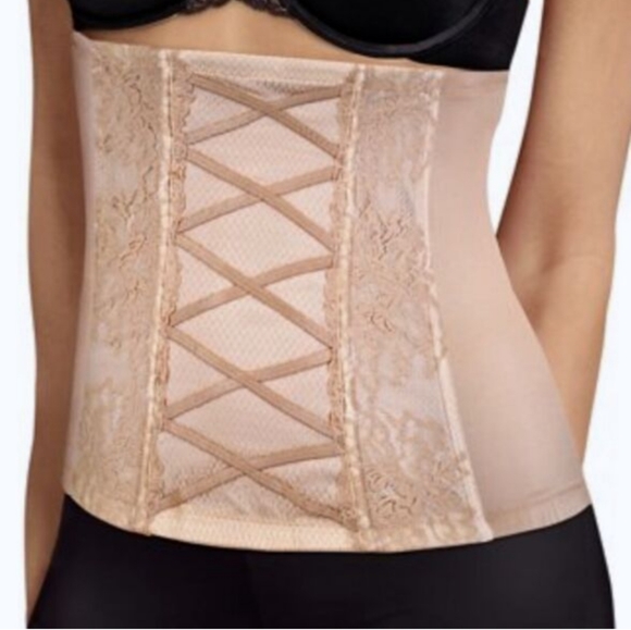 Maidenform 🤎 - Picture 2 of 13